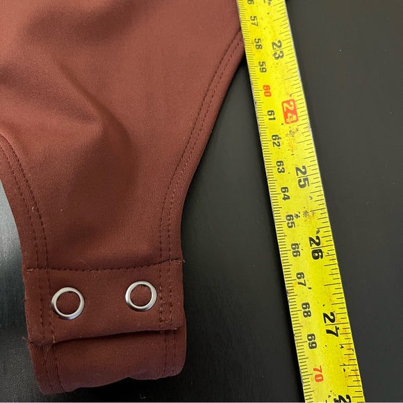 NWT Express Body Contour Bodysuit - Brown - Picture 13 of 13